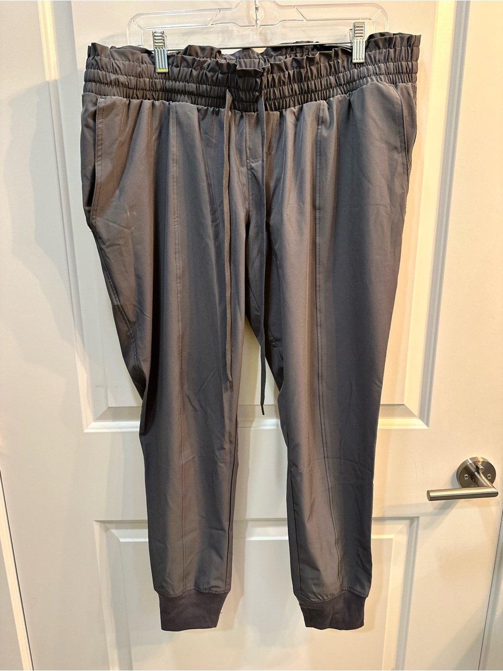 Time and Tru Maternity Charcoal Gray Jogger Pants